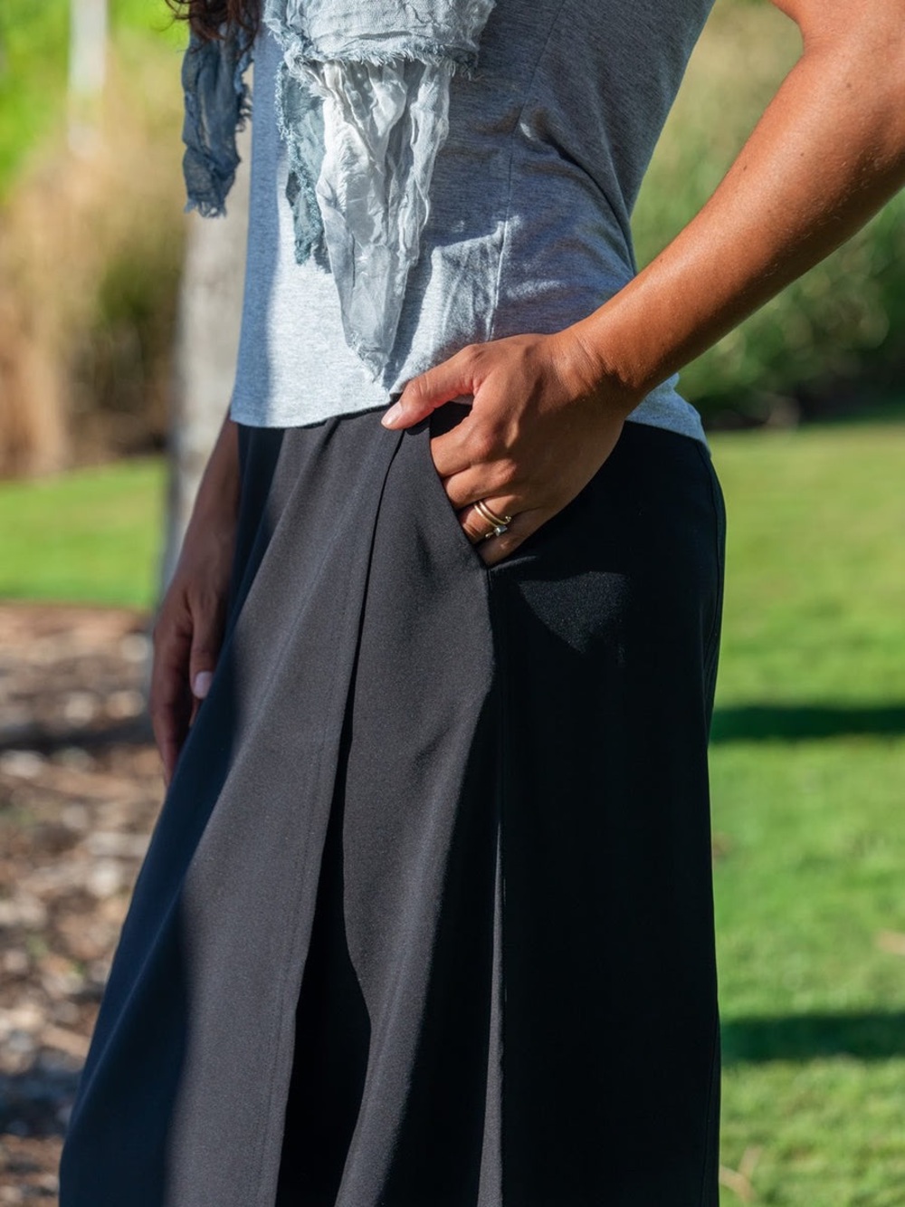 RipSkirt Hawaii Length 4 Full Length Maxi Skirt Classic Black Size Small Travel - Picture 3 of 12